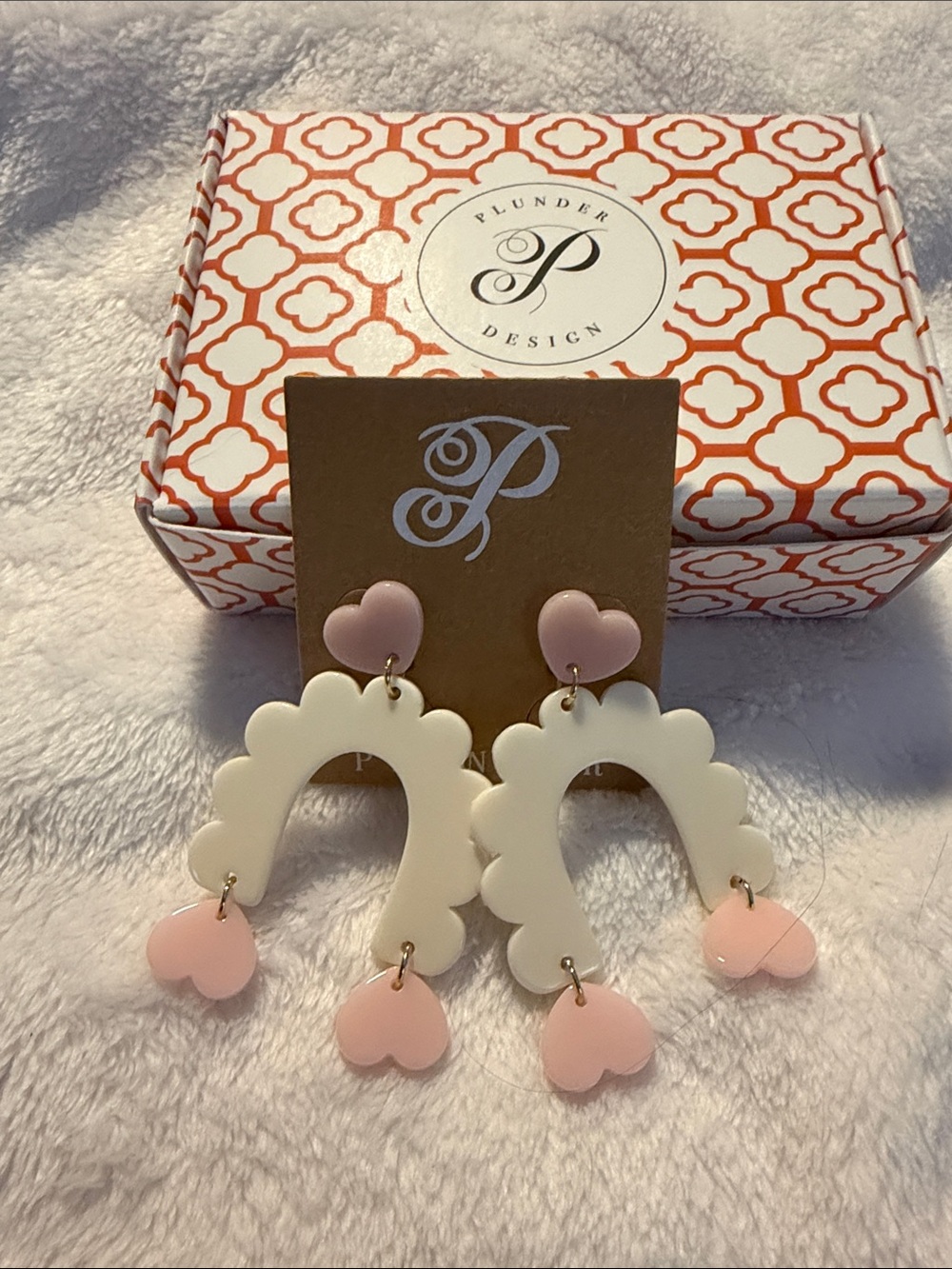 Plunder Pink and White Heart Drop Arch Earrings